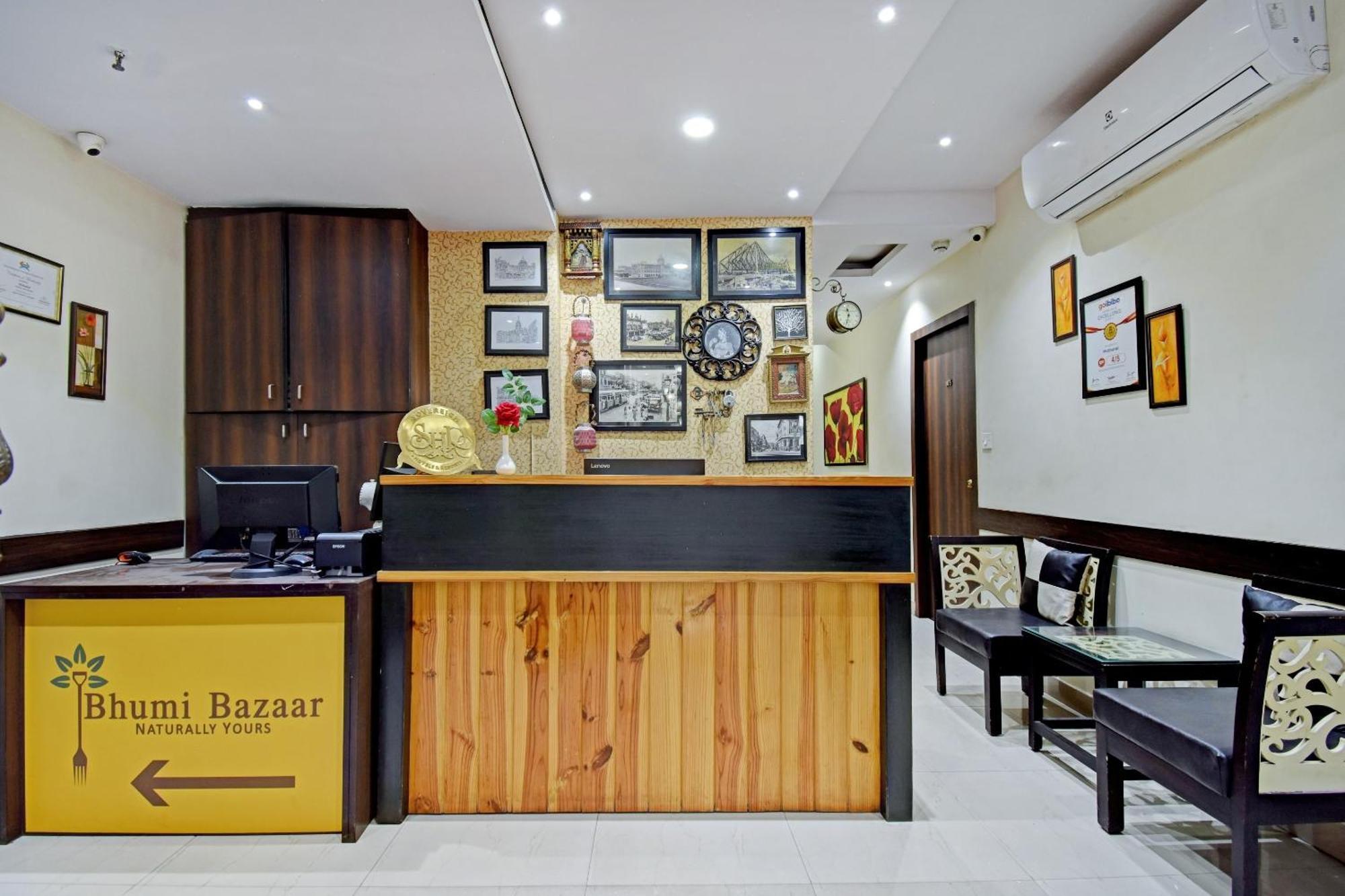 Collection O Motisarai Hotel Колката Екстериор снимка